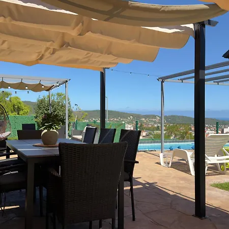 Large Luxury With Sea Views, Pool, Gym & Free Parking * Βάρνα