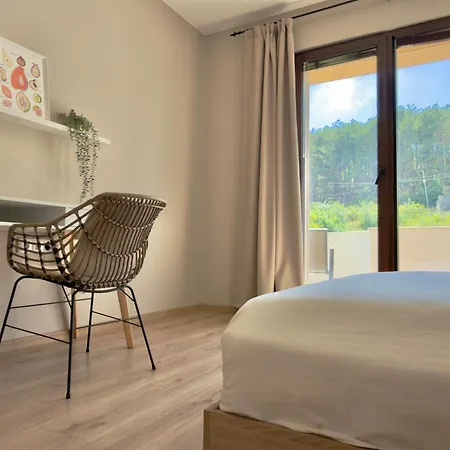 Large Luxury With Sea Views, Pool, Gym & Free Parking Διαμέρισμα